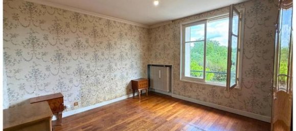 3 Schlafzimmer Haus in Yonne, France, Nr. 303751 5