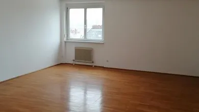 6غرفة شقة في Linz, Austria رقم 166522