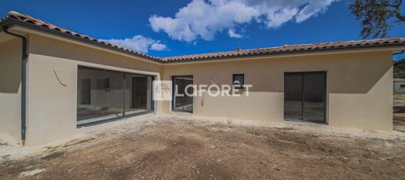 Villa de 4 dormitorios en Porto-Vecchio, France No. 304161 3