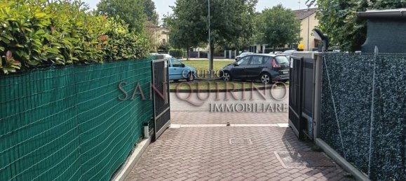 19m² Garage in Correggio, Italy No. 380226 11