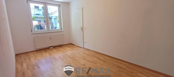 2 bedrooms Apartment in Hernals, Austria No. 197573 4
