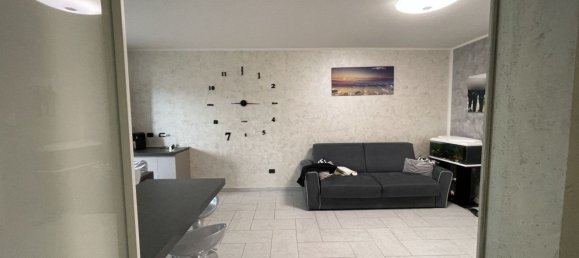 5 Schlafzimmer Haus in Suzzara, Italy, Nr. 378521 10