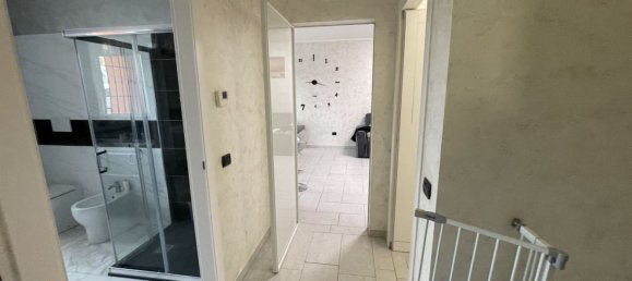 5 Schlafzimmer Haus in Suzzara, Italy, Nr. 378521 15