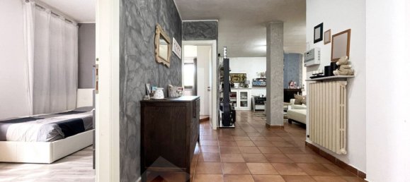 Villa de 6 dormitorios en Momo, Italy No. 377453 13