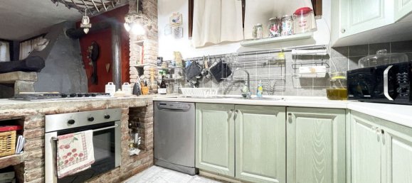 Villa de 6 dormitorios en Momo, Italy No. 377453 24