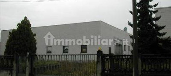 5-Zimmer Lagerhaus in Sovico, Italy, Nr. 161981 7