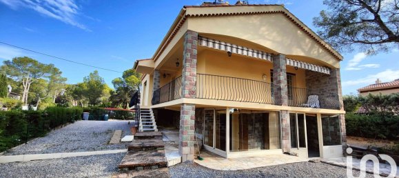 7 rooms Villa in Saint-Raphael, France No. 286969 10