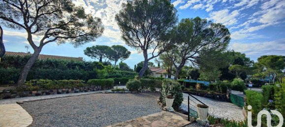 7 rooms Villa in Saint-Raphael, France No. 286969 4