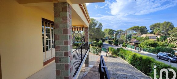 7 rooms Villa in Saint-Raphael, France No. 286969 13
