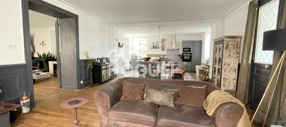 9 chambres Châteaux à Les Aix-d'Angillon, France No. 255964 2