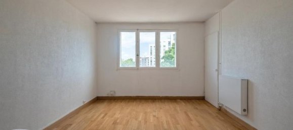 2 bedrooms Apartment in Villeurbanne, France No. 289819 4