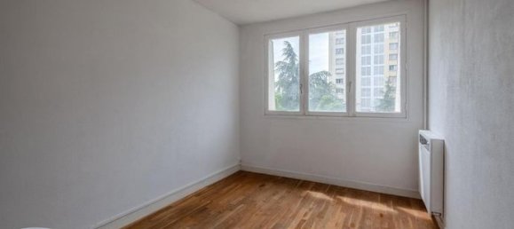 2 bedrooms Apartment in Villeurbanne, France No. 289819 8