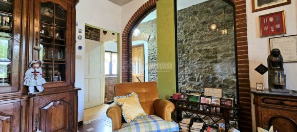 3 bedrooms House in Ovada, Italy No. 91607 3