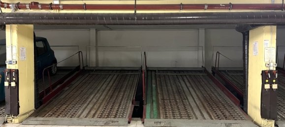 Parking à Munich, Germany No. 304331 3