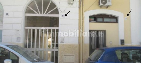 2 Schlafzimmer Wohnung in Bari, Italy, Nr. 96998 6