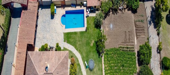 10 bedrooms House in La Quinta, Spain No. 37651 6