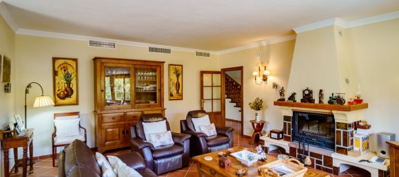 10 bedrooms House in La Quinta, Spain No. 37651 32