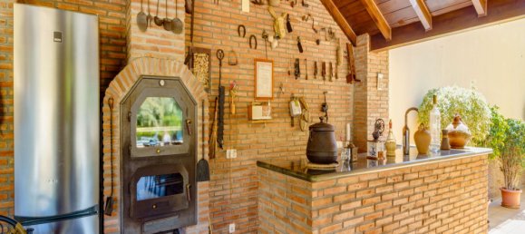 10 bedrooms House in La Quinta, Spain No. 37651 41