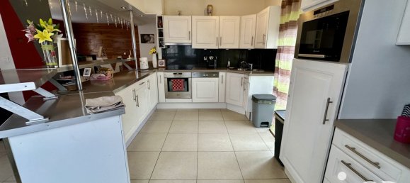 3 bedrooms House in Bollwiller, France No. 39138 5