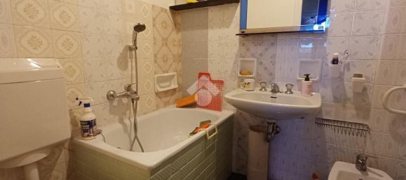 3 chambres Appartement à Sale delle Langhe, Italy No. 331820 7