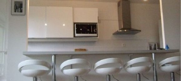 1 bedroom Apartment in Paris, France No. 145511 3