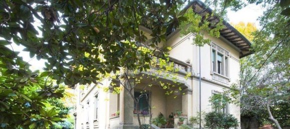 6 Schlafzimmer Villa in Lucca, Italy, Nr. 137677 2