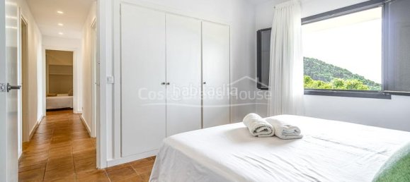 Таунхаус с 3 спальнями в Бегур, Испания № 152759 23