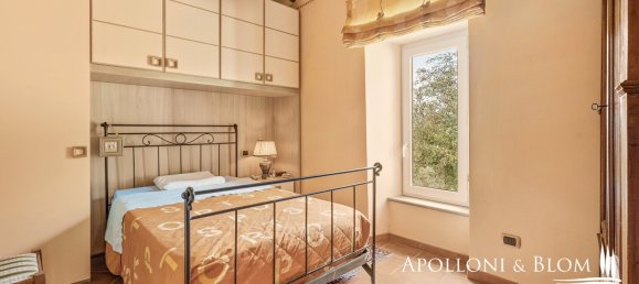 Дом с 8 спальнями в Умбертиде, Италия № 54553 34