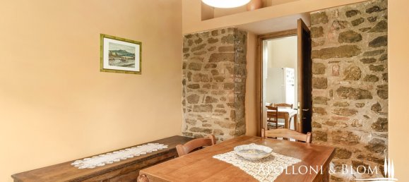 Дом с 8 спальнями в Умбертиде, Италия № 54553 24