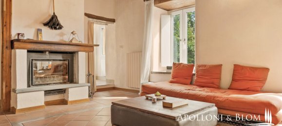 Дом с 8 спальнями в Умбертиде, Италия № 54553 20