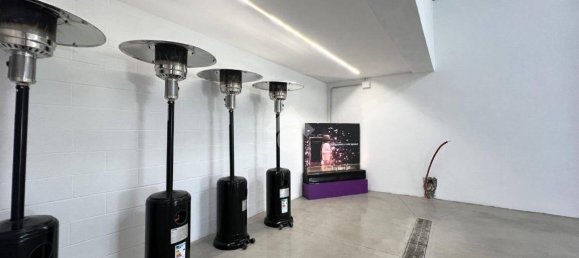 2غرفة عقار تجاري في Turin, Italy رقم 375270 8