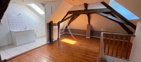 Propiedad comercial en Veuzain-sur-Loire, France 170 m² No. 82456 2