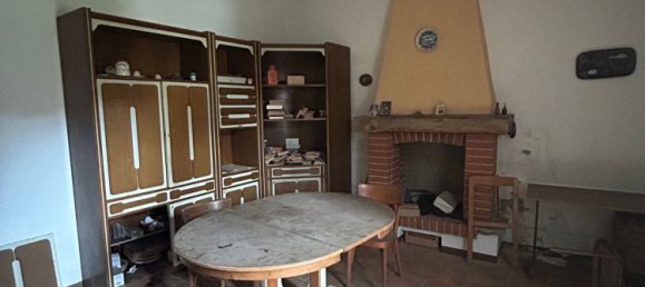 Casa de 4 habitaciónes en Vinchio, Italy No. 256217 4