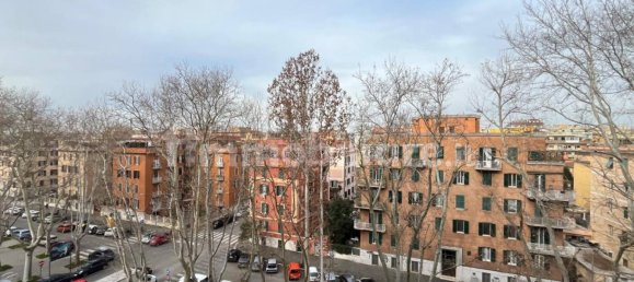 1 غرف نوم شقة في Rome, Italy رقم 333566 12