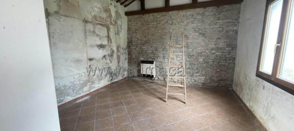 4 rooms House in Chioggia, Italy No. 267301 8