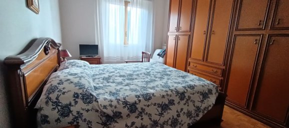 3 bedrooms Apartment in Terni, Italy No. 323873 22