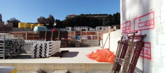 Propiedad comercial de 1 habitación en Lecce, Italy No. 96775 8