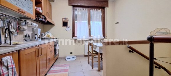 2 bedrooms Apartment in Parma, Italy No. 319819 8