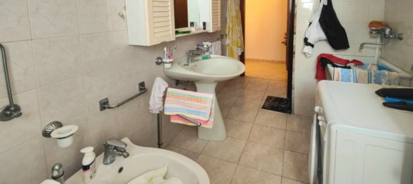 3 bedrooms Apartment in Novi di Modena, Italy No. 351526 18