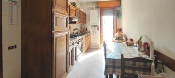 3 bedrooms Apartment in Novi di Modena, Italy No. 351526 5