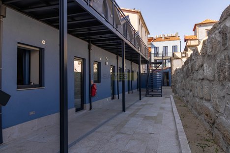 Edificio en Vila Nova de Gaia, Portugal 410 m² No. 139513