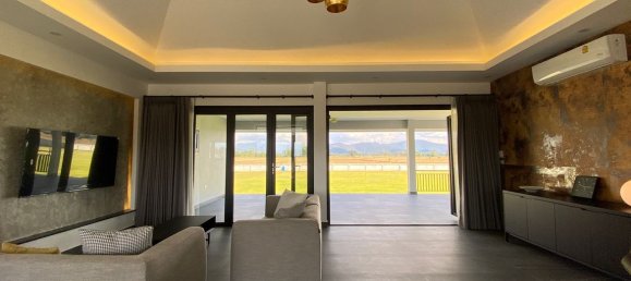 4 bedrooms Cafe / restaurant in Chiang Mai, Thailand No. 11454 3