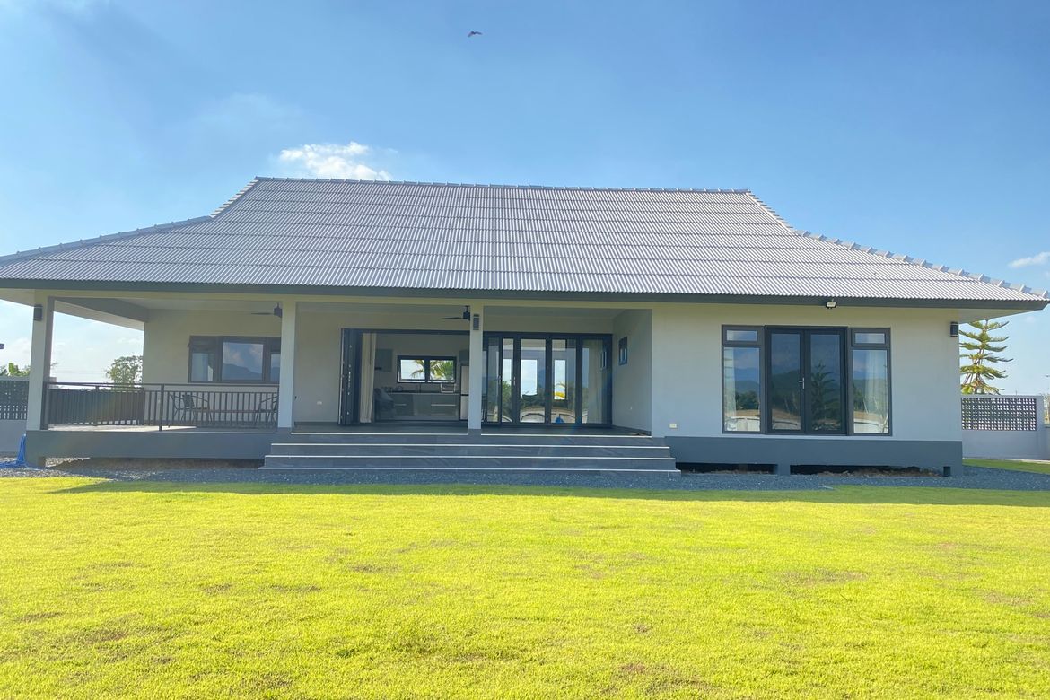 4 bedrooms Cafe / restaurant in Chiang Mai, Thailand No. 11454