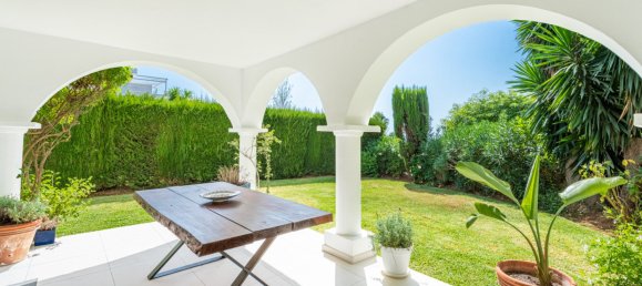 2 bedrooms Apartment in Estepona, Spain No. 4654 12