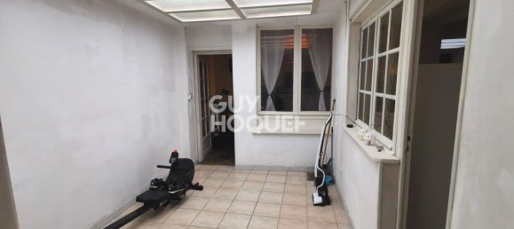 6 rooms House in Armentieres, France No. 219674 3