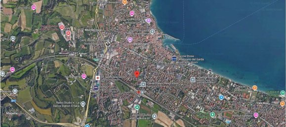 Вилла с 11 комнатами в Дезенцано дель Гарда, Италия № 311870 7