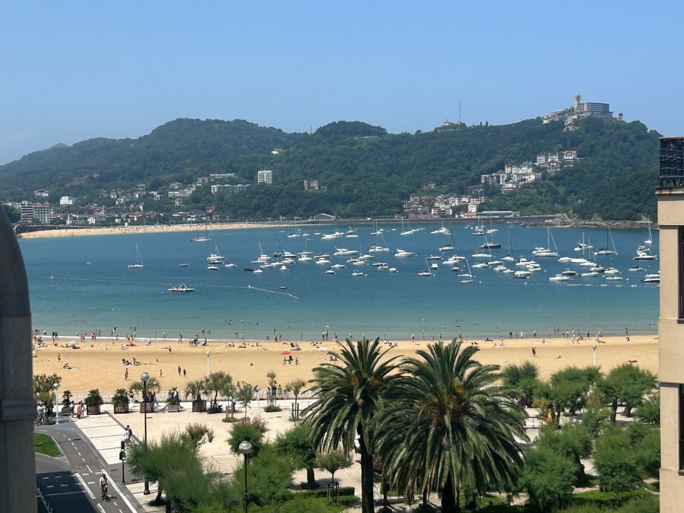 5 bedrooms Apartment in Basque Autonomous Community, Spain No. 163841