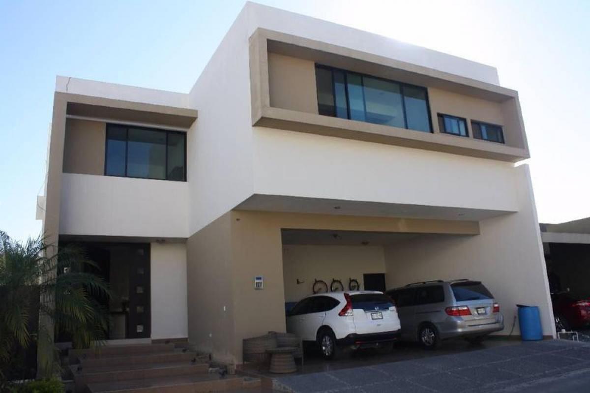 Casa T3 em Nuevo Leon, Mexico N.º 182501