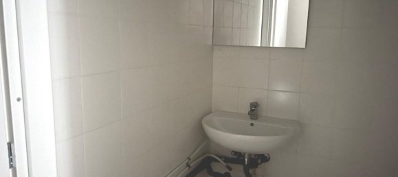 60m² Commercial property in Minerbio, Italy No. 375078 4