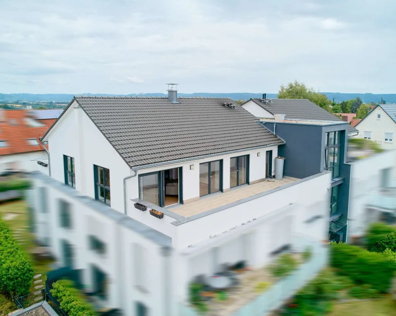 3 bedrooms Penthouse in Rems-Murr-Kreis, Germany No. 260457